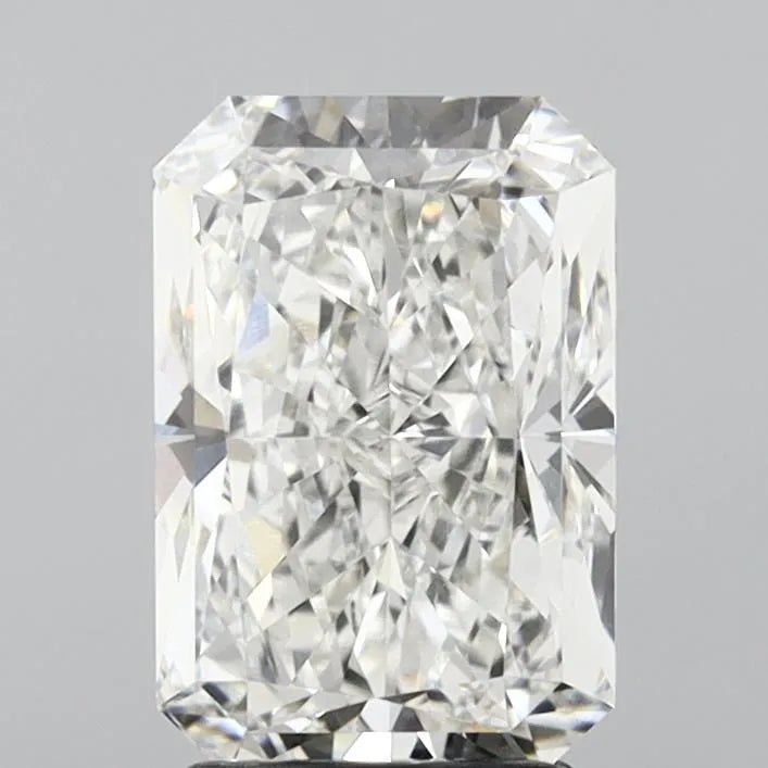 3.02 Carats RADIANT Diamond