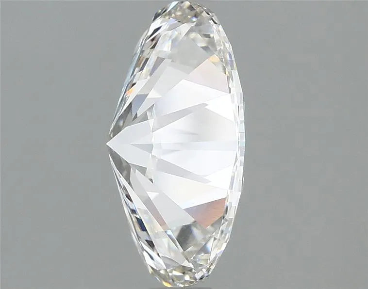 2.01ct Oval Lab Grown Diamond (Colour G, Clarity IF, IGI)