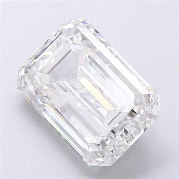 4.05ct Emerald Lab Grown Diamond (Colour E, Clarity VVS2, IGI)