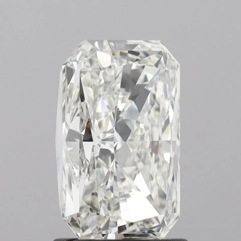 2.07 Carats RADIANT Diamond