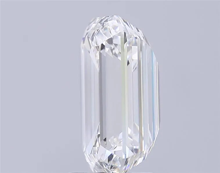 5.03ct Emerald Lab Grown Diamond (Colour F, Clarity VVS2, IGI)