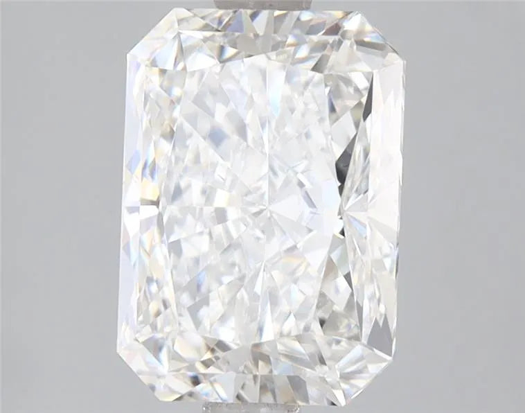 2.57 Carats RADIANT Diamond