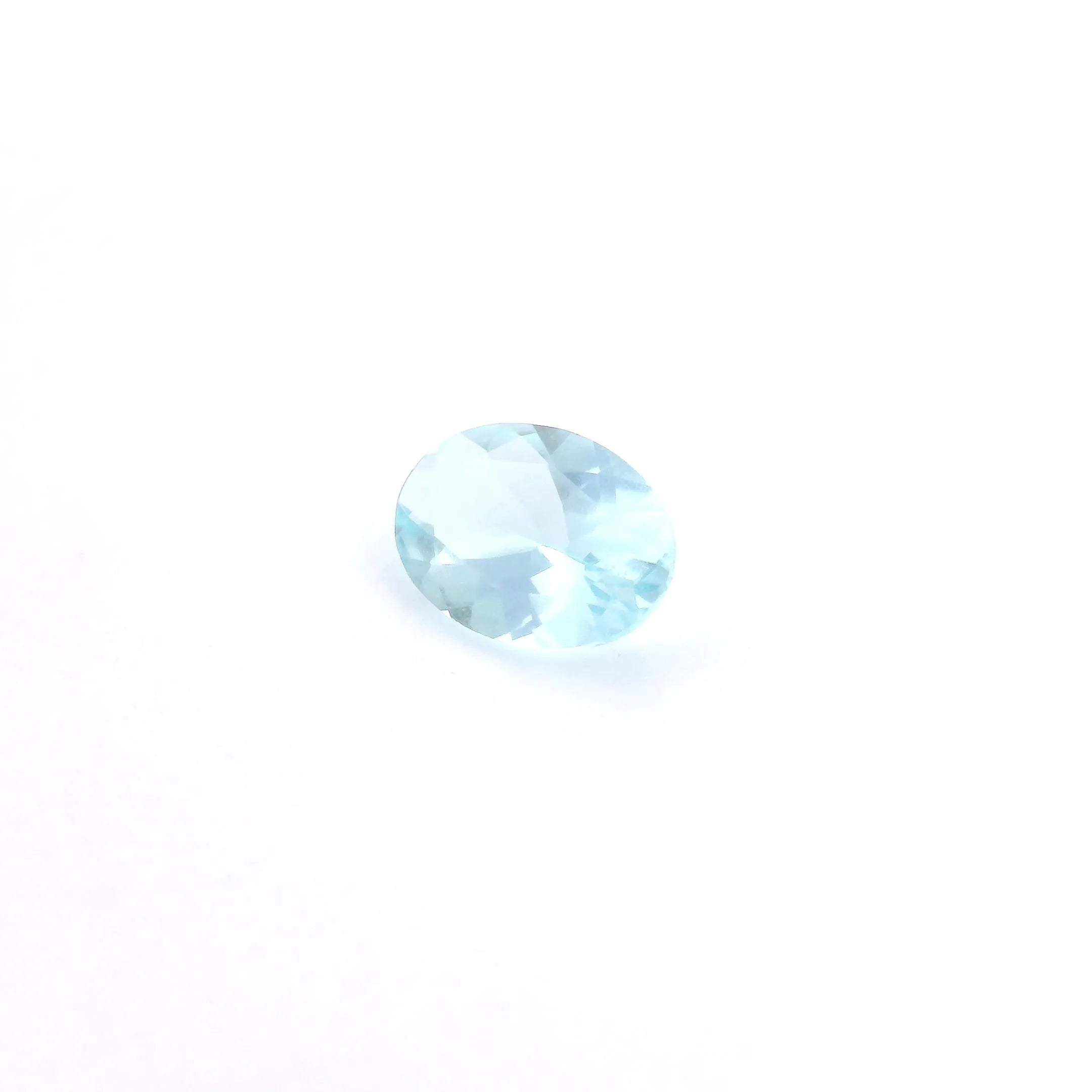 0.54ct Oval Natural Aquamarine (Colour Blue, Clarity Eye Clean, Cut Faceted)