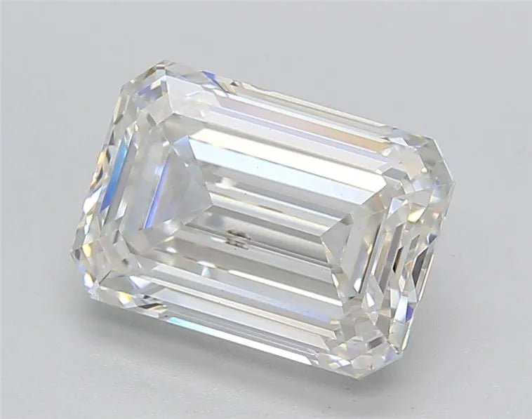 2.91ct Emerald Lab Grown Diamond (Colour G, Clarity SI1, IGI Certified)