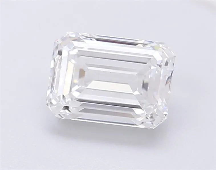 2.01ct Emerald Lab Grown Diamond (Colour F, Clarity SI1, IGI Certified)