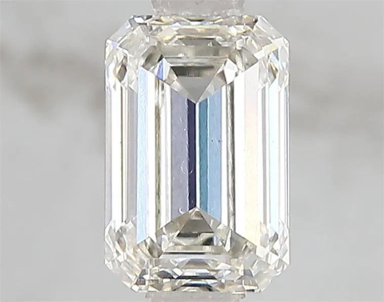 1.51ct Emerald Lab Grown Diamond (Colour H, Clarity VS2, IGI Certified)