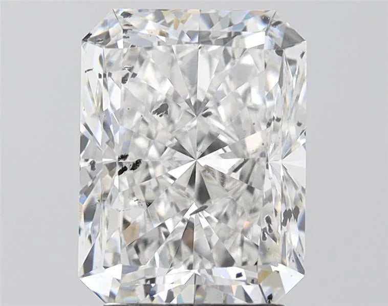 3.08ct Radiant Lab Grown Diamond (Colour E, Clarity SI2, IGI Certified)