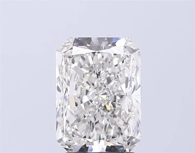 3.09ct Radiant Lab Grown Diamond (Colour F, Clarity VS1, IGI Certified)