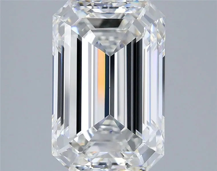 4.08ct Emerald Lab Grown Diamond (Colour F, Clarity VVS2, IGI Certified)
