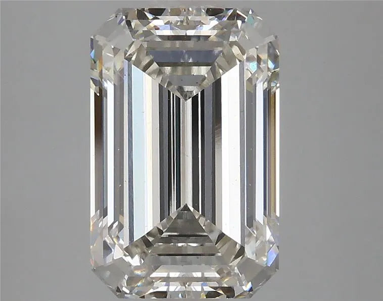4.31ct Emerald Lab Grown Diamond (Colour H, Clarity VS2, IGI Certified)
