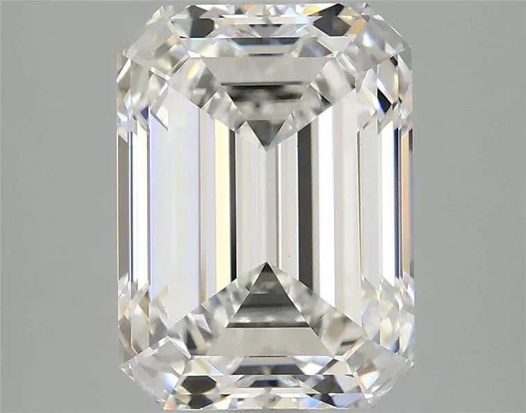 3.97ct Emerald Lab Grown Diamond (Colour E, Clarity VVS2, IGI Certified)