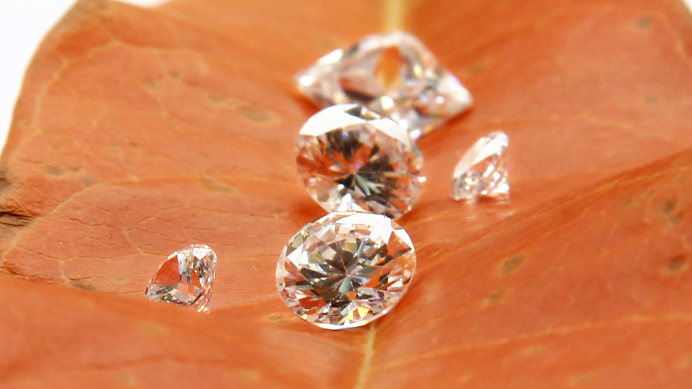 Which Diamond Cut Sparkles the Most?