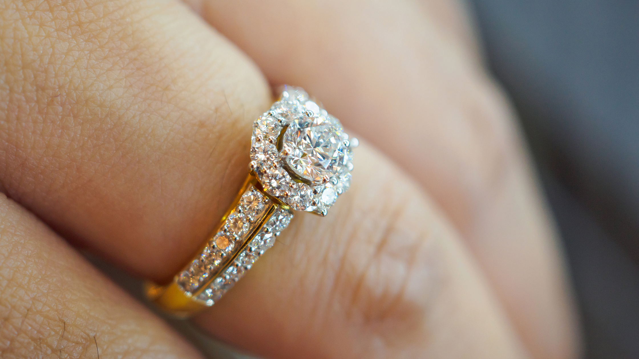 How to Choose a Diamond Ring Setting?