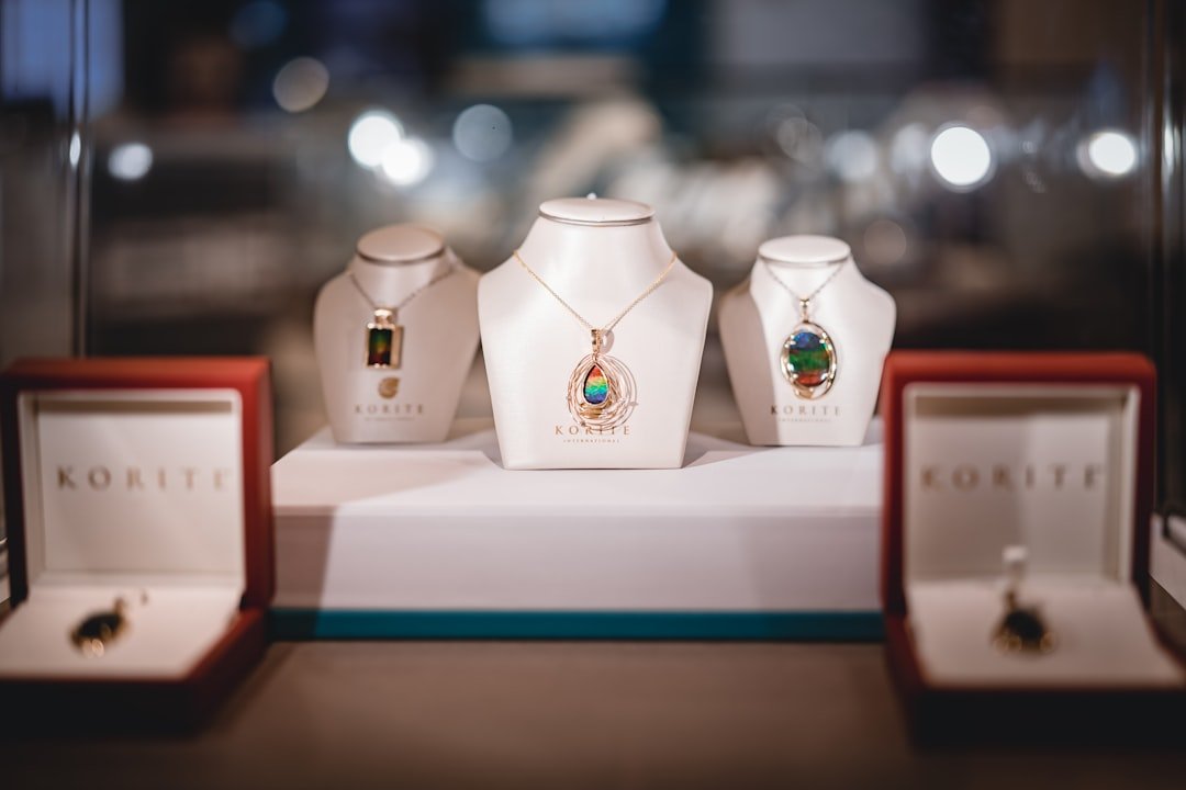 Sparkle Your Way and Find the Best Custom Jewelry Store
