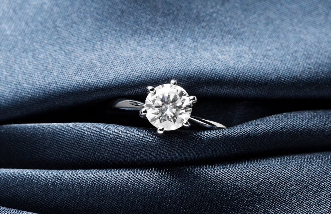 Why Lab-Grown Diamonds are Rocking the Jewelry World