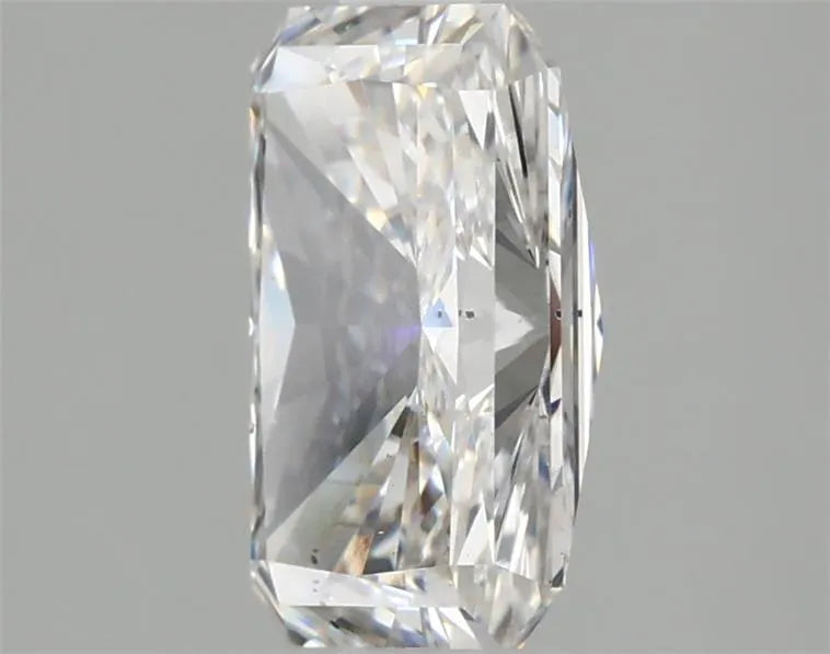 2.44ct Radiant Lab Grown Diamond (Colour H, Clarity SI1, IGI)