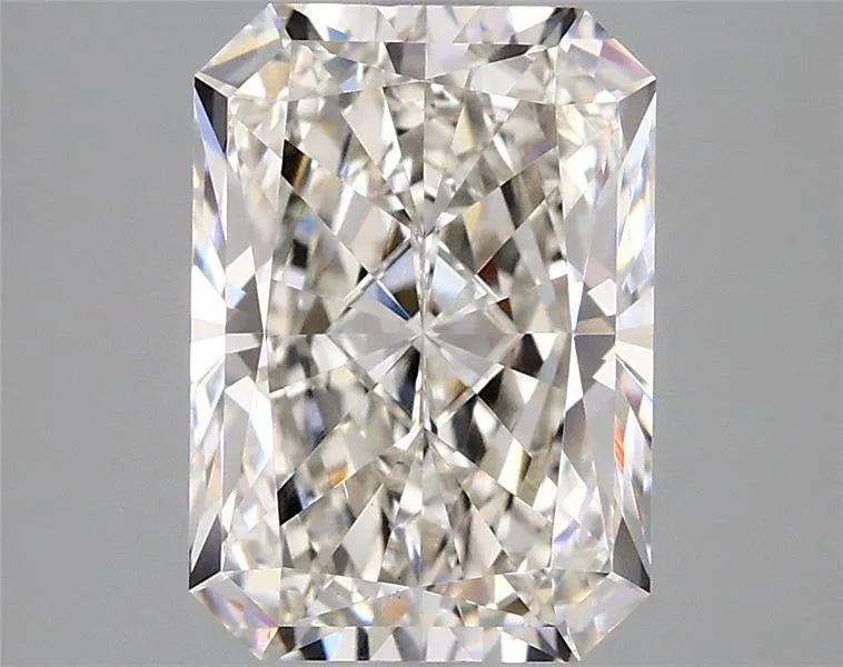 3.02ct Radiant Lab Grown Diamond (Colour H, Clarity VVS2, IGI Certified)