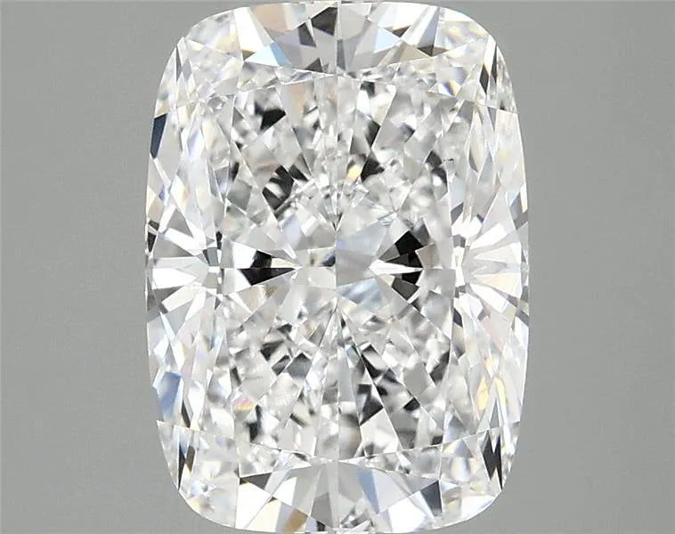 3.01ct Cushion modified Lab Grown Diamond (Colour D, Clarity VS1, IGI Certified)