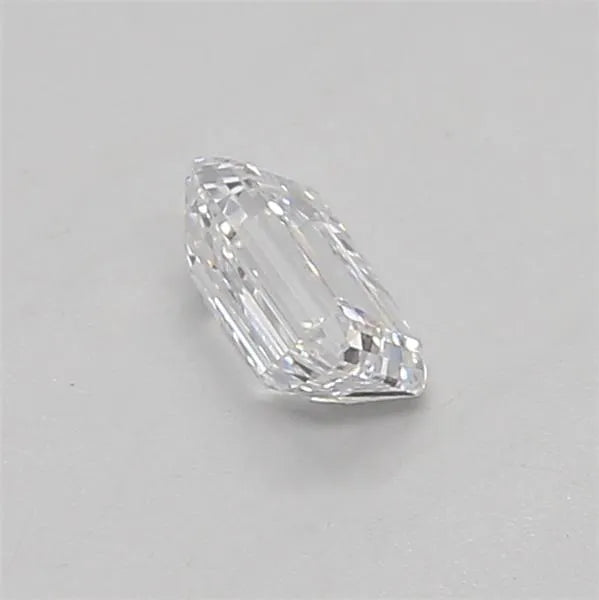 0.30ct Emerald Lab Grown Diamond (Colour D, Clarity VVS1, IGI)