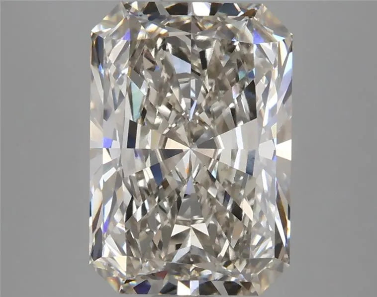 4.39ct Radiant Lab Grown Diamond (Colour H, Clarity VS2, IGI)