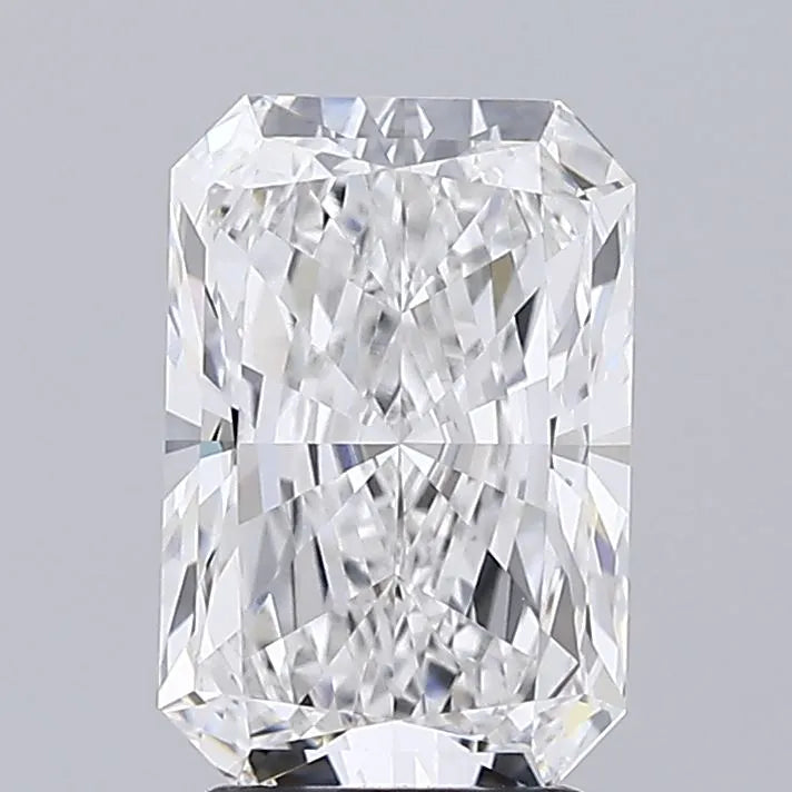 3.00ct Radiant Lab Grown Diamond (Colour E, Clarity VVS2, IGI Certified)