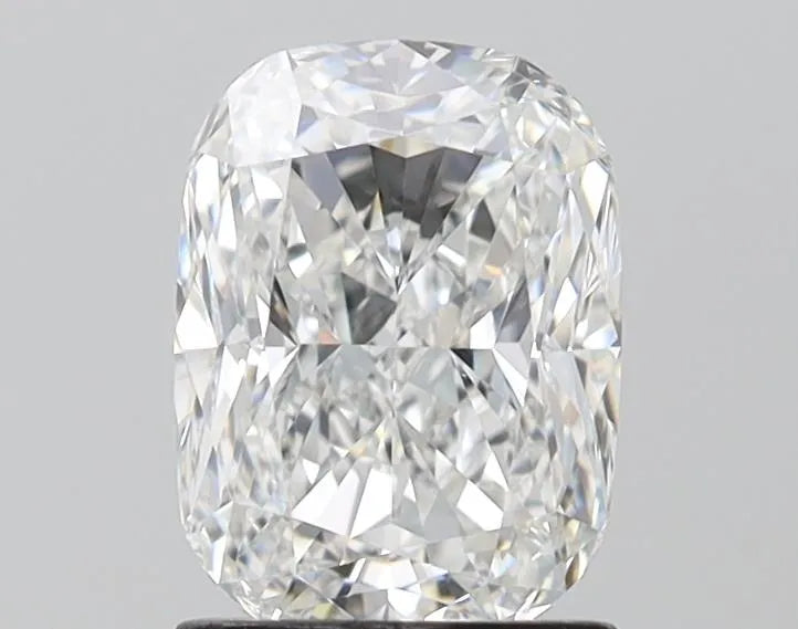 1.50ct Cushion brilliant Lab Grown Diamond (Colour E, Clarity VVS2, IGI)