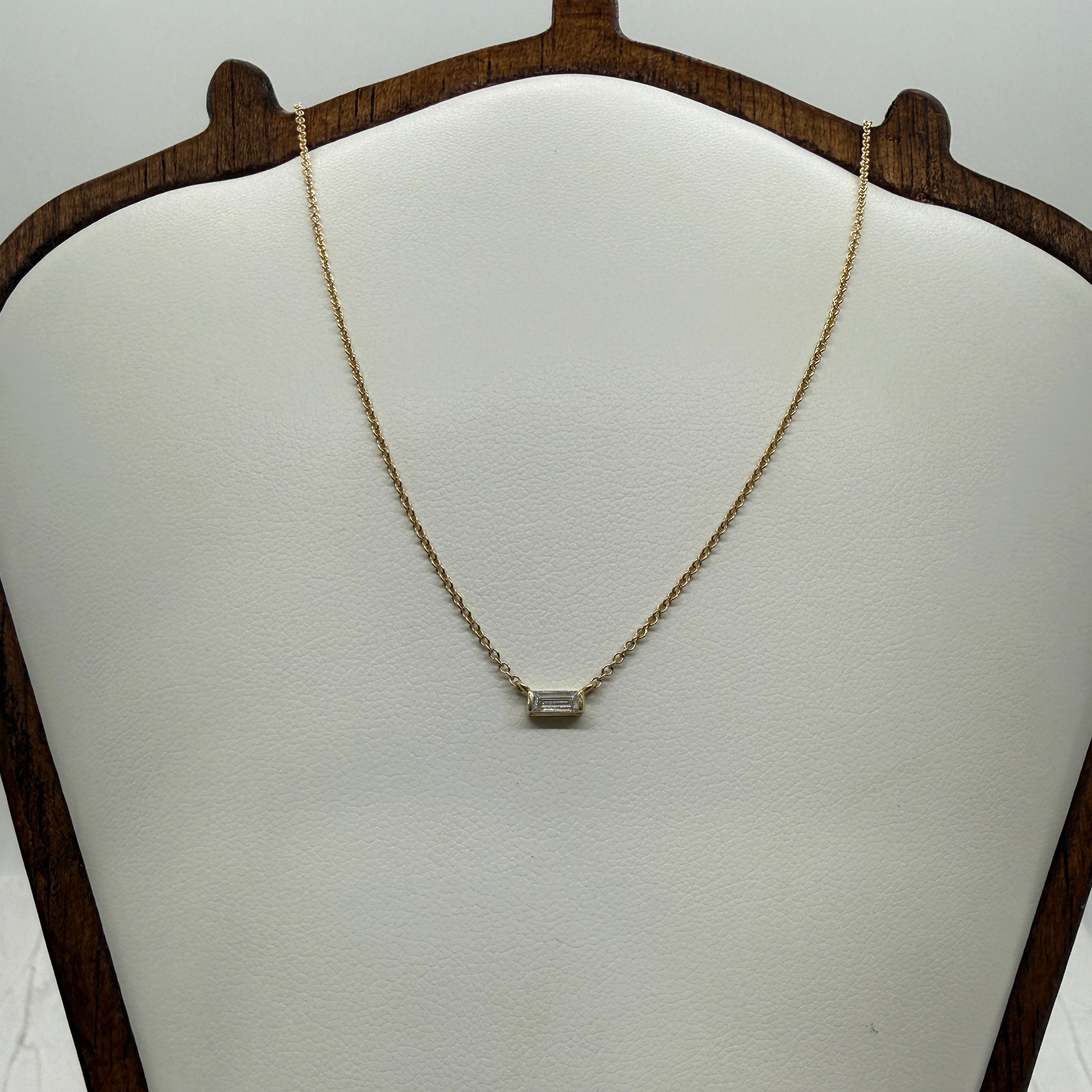 Halle Anniversary Necklace